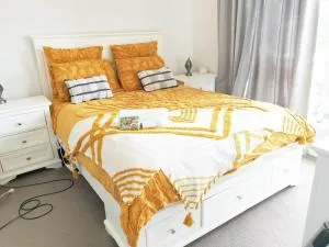 Snug & cozy ensuite in a new house - Pakenham