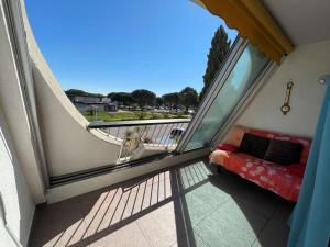 Studio climatisé 4 pers avec piscine et parking à Port Camargue - FR-1-250-230