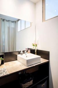 Maisons de vacances Les nids de la tour - Spa prive - wifi : photos des chambres
