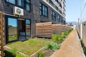 Burmeister on Park 007