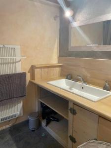 B&B / Chambres d'hotes Domaine Saint Claude - Gite , Chambres d'hotes & hebergement insolite : photos des chambres