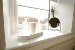 Finwood Green Farm Holiday Cottages-The Calf Shed and The Milk Parlour