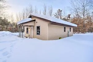 Wooded Danbury Cabin with Grill and Fire Pit! - Moose Lake