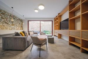 Three-Bedroom House room in A Neoclassical Mansion in Athens