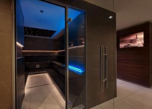 Suite room in Estrel Berlin