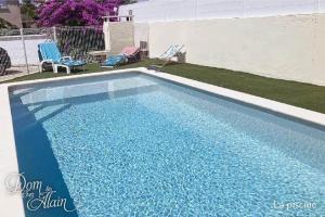 Villas Magnifique villa avec piscine : photos des chambres