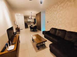 Banana Homestay Kuching - P Residence