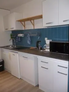 Gentlemen appartement au premier étage à 50 metres de la mer - Peuplingues