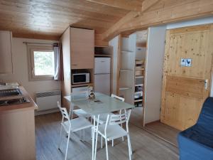 Complexes hoteliers Les Chalets du Haut-Forez : photos des chambres