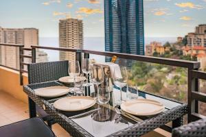 Appartements Frontiere Monaco-Terrasse Vue Mer-Parking Gratuit : photos des chambres