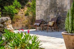 Stone bridge cottage
