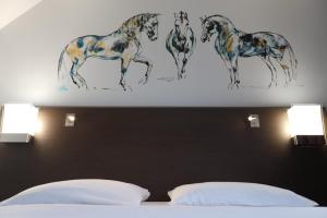 Hotels Mercure Bords de Loire Saumur : Chambre Lit Queen-Size Classique - Vue sur Fleuve