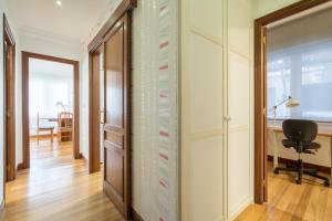 Ybarra apartment by People Rentals