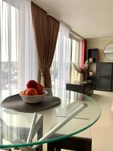 Центр. Студія. Білогірська - Mikulintsy