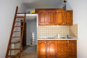 Sekretne gniazdko w tajemniczym ogrodzie