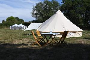 Tentes de luxe Chateau Morinerie Glamping : Tente