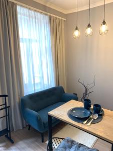 Центр. Оперний театр. Студія