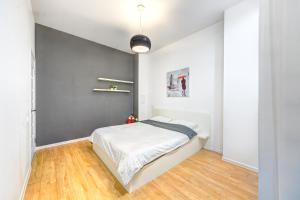 Апартаменти 2-кімнатні м. Дружби Народів