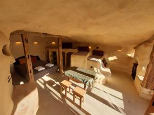 Maison Terre Les Cabanes de Fallot - sauna bain-froid piscine naturelle