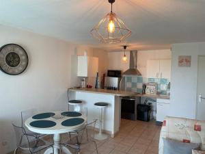 Appartements Arles appartement climatise proche centre-ville : photos des chambres