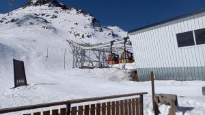 Appartements Appartement de charme le 1707 au coeur de la cite Vauban : photos des chambres