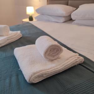 Timis House - Espaçoso apartamento a 350 m da praia e centro da cidade velha