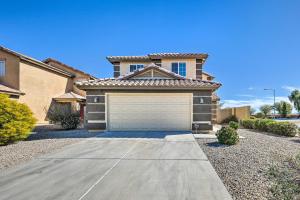 Bella Casa Coolidge Home with Pool and Hot Tub!