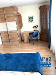 Центр. Хмельницького (3). Простора та комфортна