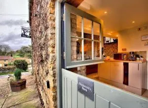 Blacksmith’s Barn - Cosy, Chilled & Dog Friendly. - Hutton Bushel