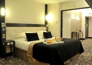 Hotels Jehan De Beauce - Teritoria : photos des chambres