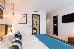 Hotels Star Champs-Elysees : photos des chambres