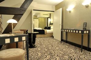 Hotels Jehan De Beauce - Les Collectionneurs : photos des chambres