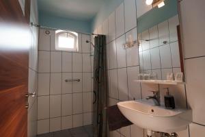 Queen Room - Disability Access room in Garden Vendégház Makó