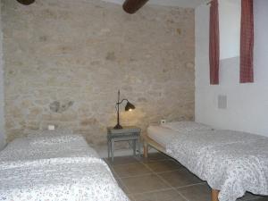 Villas LS2-111 Ancien moulin piscine chauffee, tres jolie vue sur Ansouis Luberon 10 personnes : photos des chambres