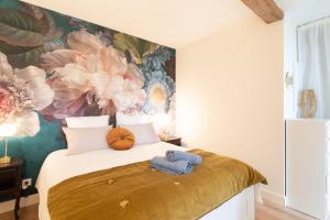 Appartements Sur la place , centre village cosy & calme 2CH : photos des chambres