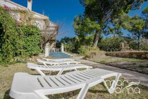 Villa Elvira by MarCalma