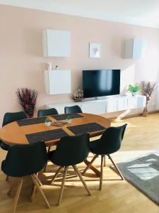 Central 75m² Apartment at Belvedere Palace