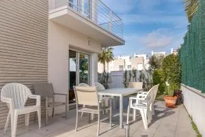 AT083 Bonita casa con piscina y barbacoa, zona muy tranquila - Торредембарра