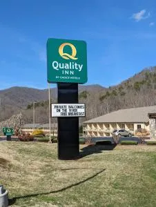 Quality Inn Cherokee Riverside
