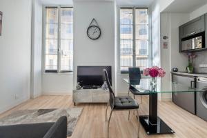 Studio Famous bd Victor Hugo - city center