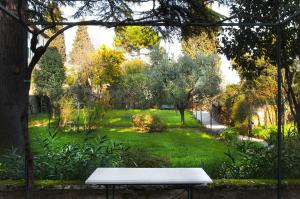 Triple Room with Garden View