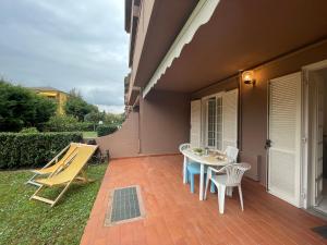 Relax in Piscina - Free Parking e ampio Giardino