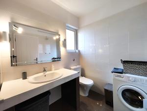 Menelaou by Verde Apartments