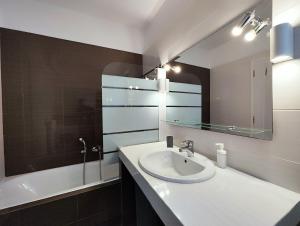 Menelaou by Verde Apartments