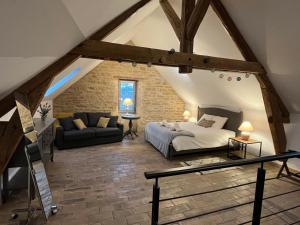 Maisons d'hotes Chateau du Mauny, gites et chambres d'hotes en Bourgogne : photos des chambres