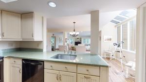 1870 St. Andrews Commons