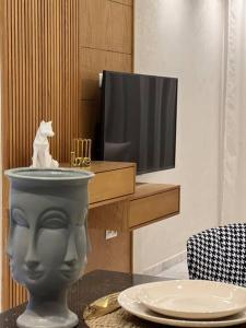 The Suite of Artists - Central - By AppartAli