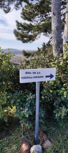 Maisons de vacances Le gite de la vieille pierre 'climatise' : photos des chambres