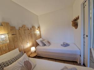 Appartements au coeur du golf, proche du lac et vélodyssée