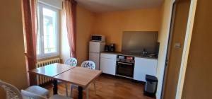 Hotels Coliwork Le Saint Romain : photos des chambres